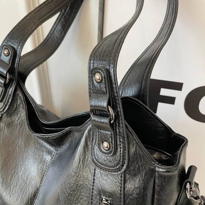 DAKOTA | LEATHER SHOULDER BAG