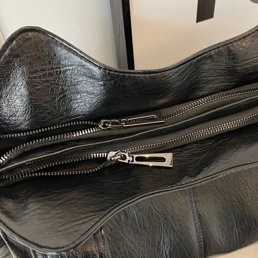 DAKOTA | LEATHER SHOULDER BAG